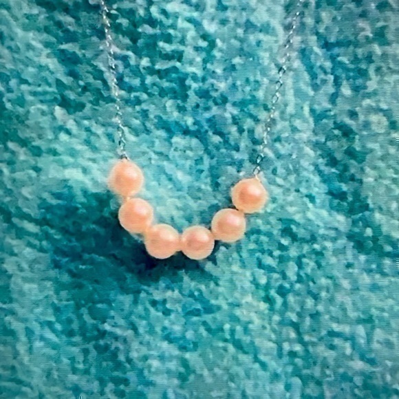 Hand Crafted Jewelry - Genuine Pearl Necklace. 44g